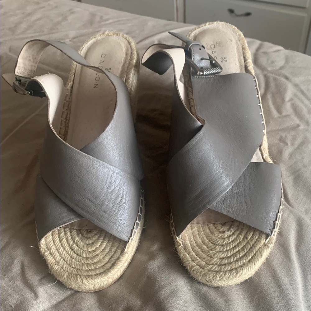 Caslon Gray Leather Crisscross Espadrille Slingbacks